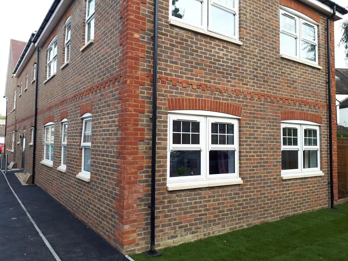Rentunique St Georges 2X 2 Bed Amazing Apartments Moments From Centre Horley 0*,