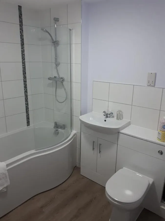 Rentunique St Georges 2X 2 Bed Amazing Apartments Moments From Centre Horley
