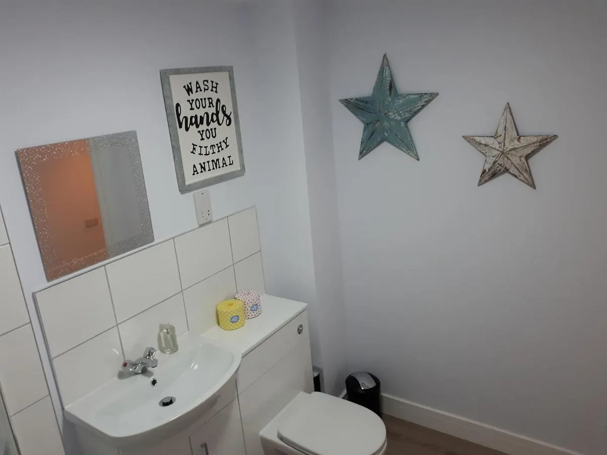Rentunique St Georges 2X 2 Bed Amazing Apartments Moments From Centre Horley United Kingdom