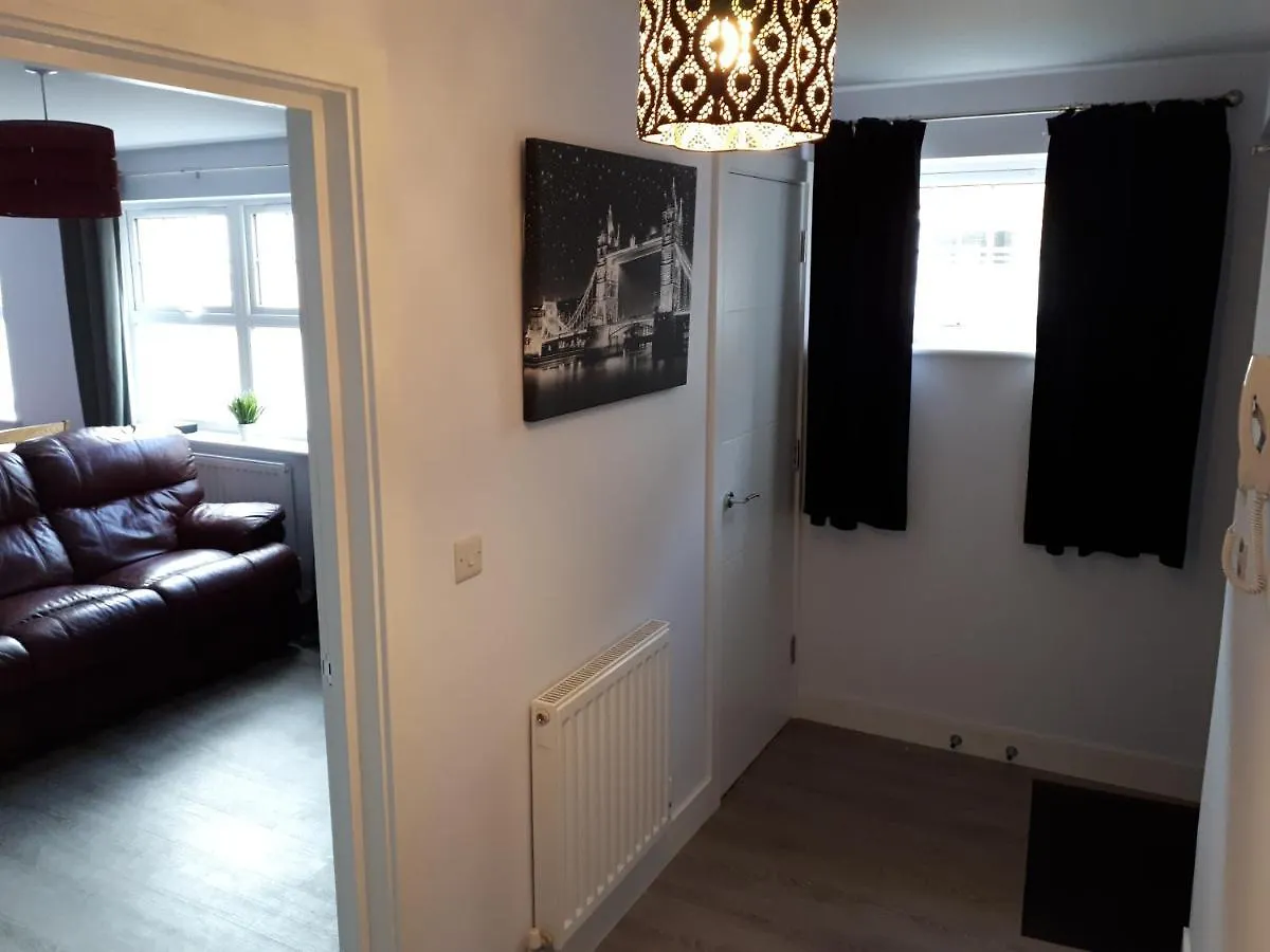 Rentunique St Georges 2X 2 Bed Amazing Apartments Moments From Centre Horley