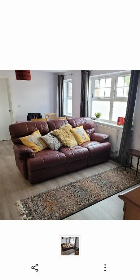 Rentunique St Georges 2X 2 Bed Amazing Apartments Moments From Centre Horley United Kingdom