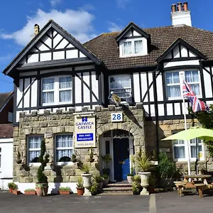 3* Bed and breakfast Gatwick Castle